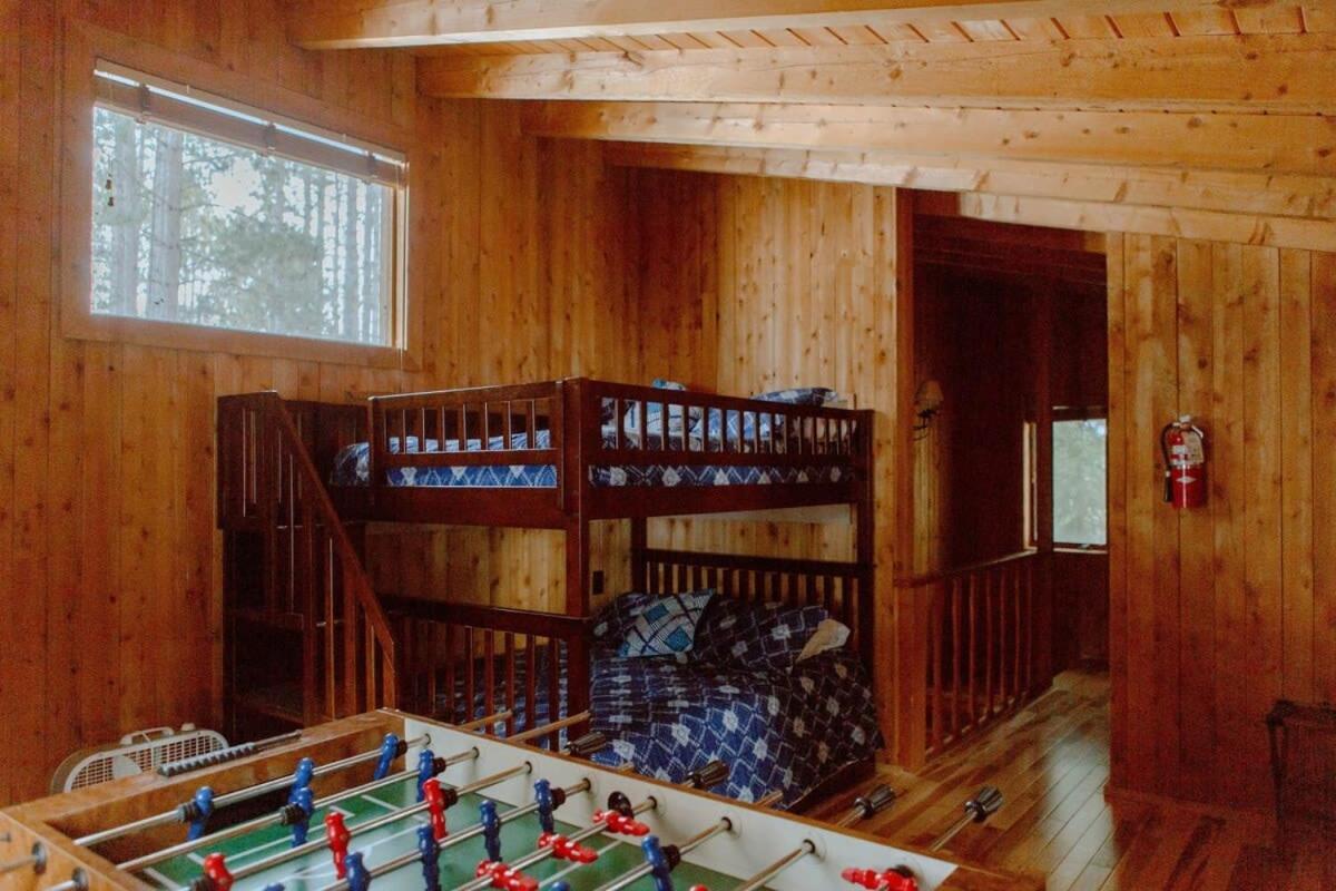 Crystal Mountain Cabin-Shuttle Pass Included! Thompsonville Εξωτερικό φωτογραφία