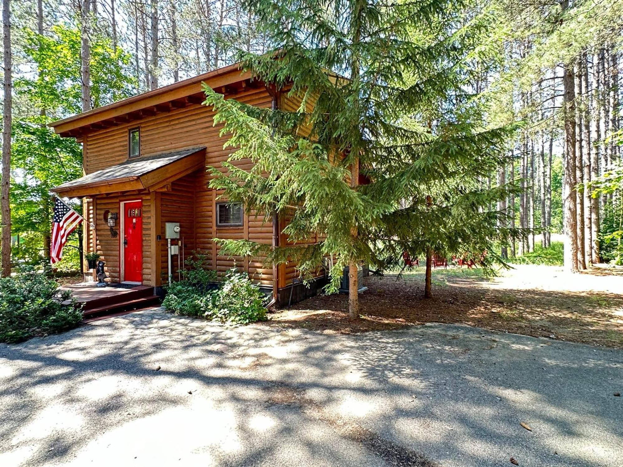 Crystal Mountain Cabin-Shuttle Pass Included! Thompsonville Εξωτερικό φωτογραφία